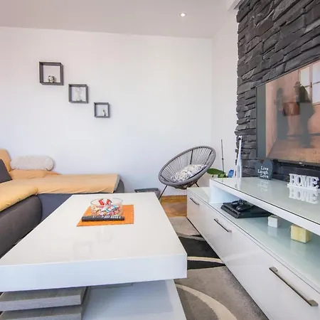 Apartman Petra Apartment Makarska
