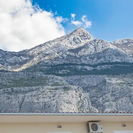 Petra Apartman *