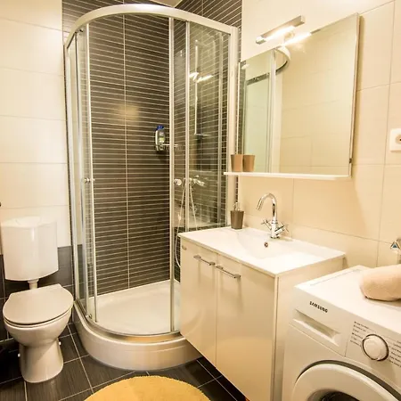 Petra Apartament *