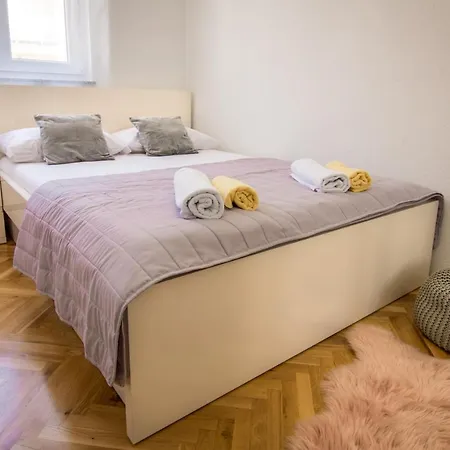 Petra Apartament